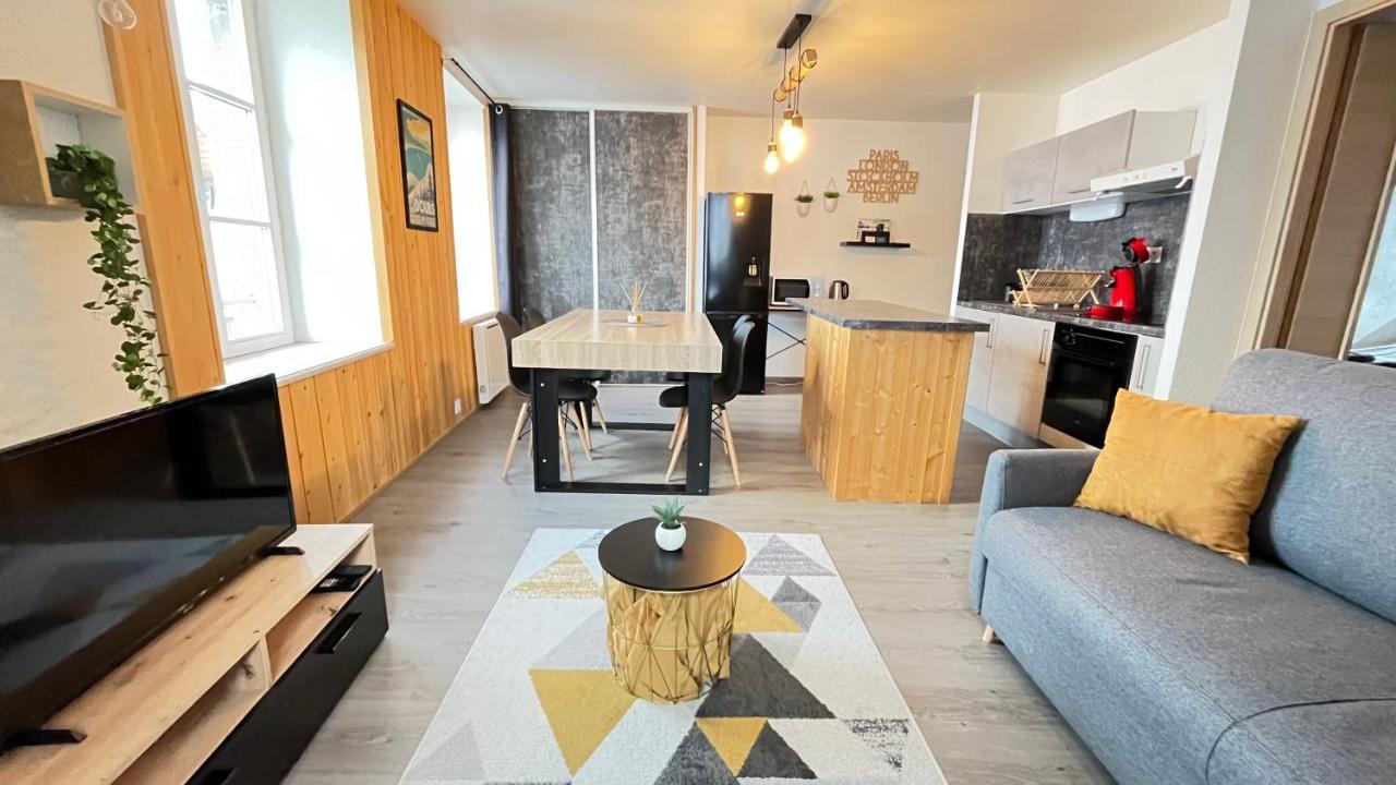 Le Coeur De Pontarlier Appartement Buitenkant foto